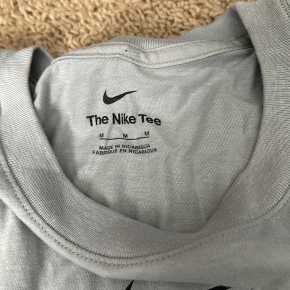 Men’s Nike tshirt - Picture 3 of 3
